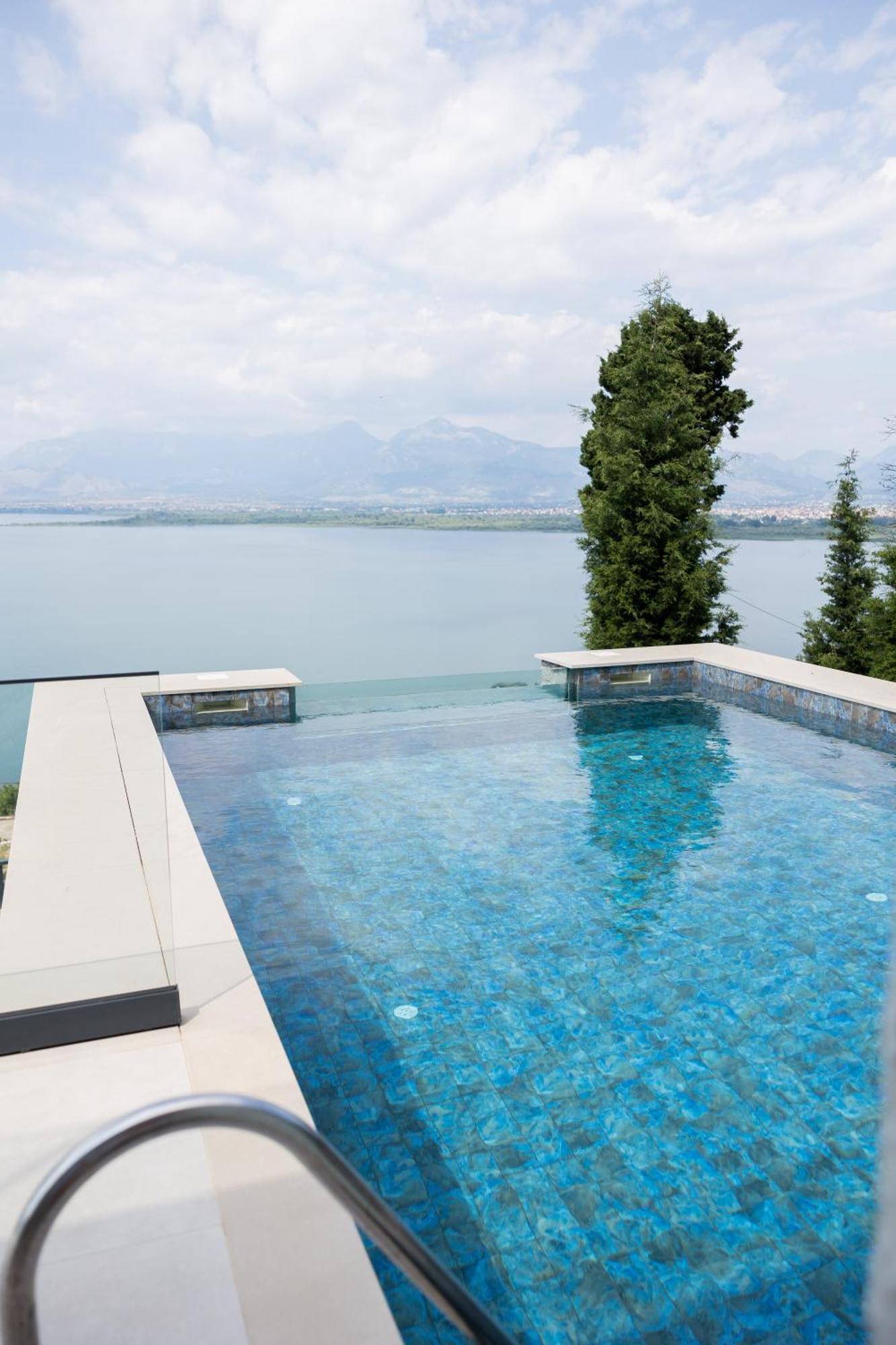 The Luxury Villa Široka Exteriör bild
