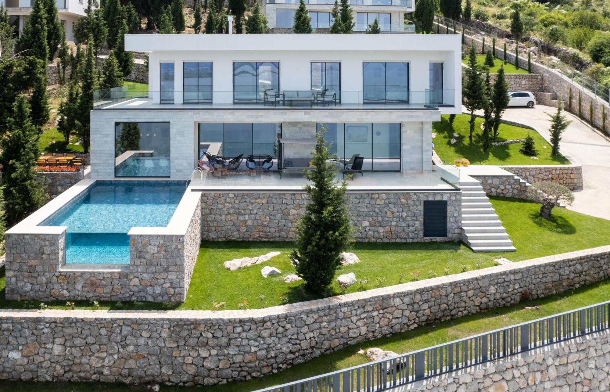 The Luxury Villa Široka Exteriör bild
